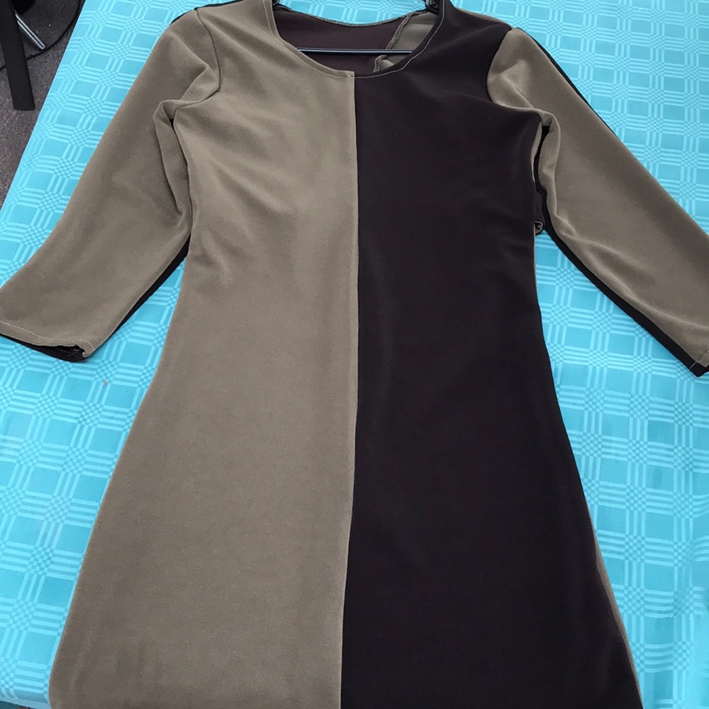Short fitted dress